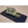 En voiture Tintin (33) - Les bijoux de la Castafiore - La 2 CV emboutie