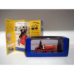 1-en-voiture-tintin-2-bolide-rouge-cigares-du-pharaon